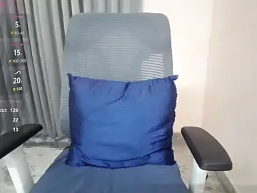 Stripchat Live Sex Cam of Spit_queen_