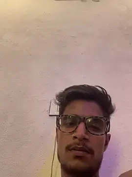 Stripchat Sex Cam of kaushikhotty