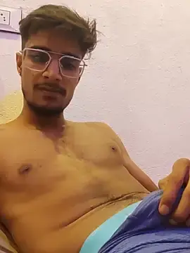 Stripchat Live Sex of kaushikhotty