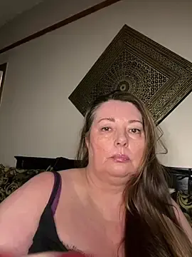 Stripchat Adult Webcam of BuxomKitty_BBW