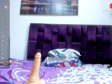 Stripchat Private Sex Chat of Alicia_Whitee