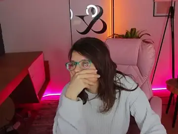 Stripchat Nude Webcam of Ariell_Mini