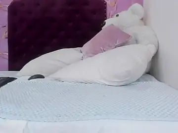 Stripchat Adult Webcam of violeta_ruizz