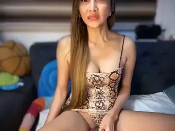 Stripchat Watch Live Sex Cams of Bigsurpriseforyoux