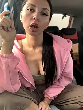 Stripchat Sex Cam of JulliaVegas