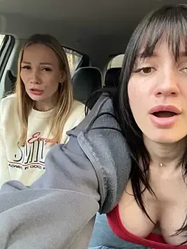 Stripchat Watch Live Sex Cams of JulliaVegas