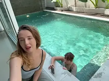 Stripchat Sex Cam of Nura_n_Sarah