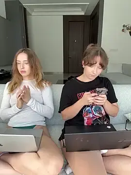 Stripchat Live Porn of Nura_n_Sarah