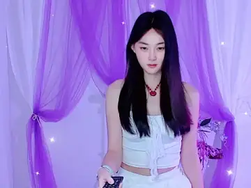 Stripchat Free Porn Cam of Tili_Lucky