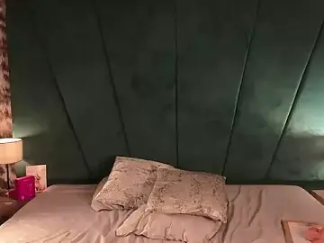 Stripchat Live Sex of Aaron_Eze