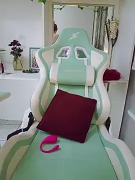 Stripchat Free Live Porn of Ahrya_