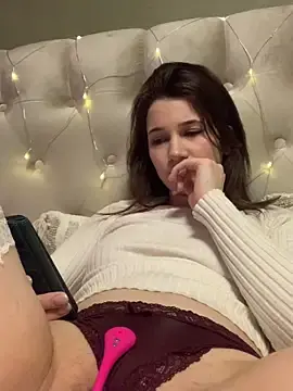 Stripchat Live Sex of Carina_E