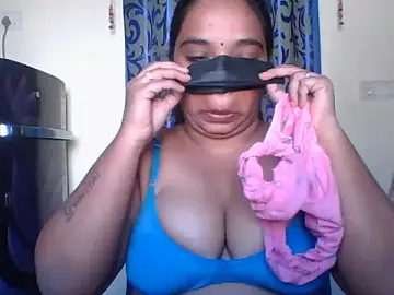 Stripchat Best Webcam of Mathi_cam