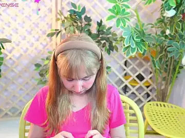Stripchat Free Live Porn of Pinkie_Princes