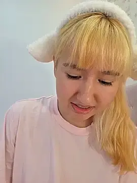 Stripchat Free Live Porn of Pinkie_Princes