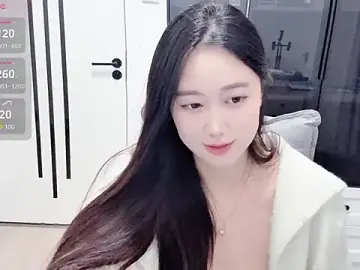 Stripchat Live Porn of XIAO-TT-175