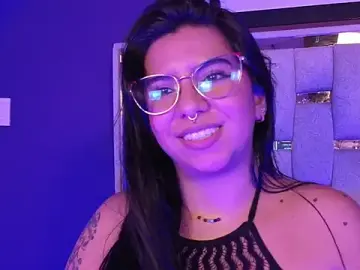 Stripchat Live Sex of emilyy_cooperr