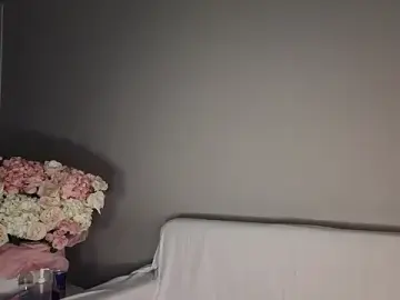 Stripchat Sex Cam of Ella_lee15