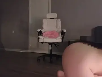 Stripchat Free Porn Cam of Ella_lee15