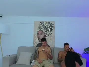 Stripchat Live Sex Cam of brutal_sex_room2