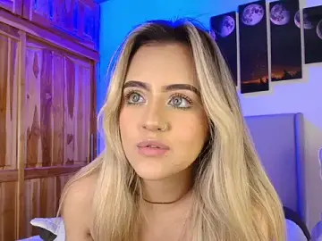 Stripchat Nude Webcam of MaryMoon_