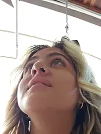 Stripchat Adult Webcam of MaryMoon_