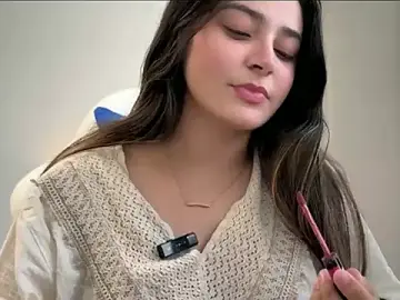 Stripchat Watch Live Sex Cams of demieliss