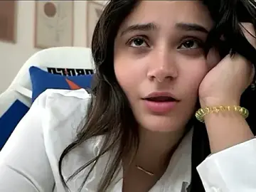 Stripchat Watch Live Sex Cams of demieliss