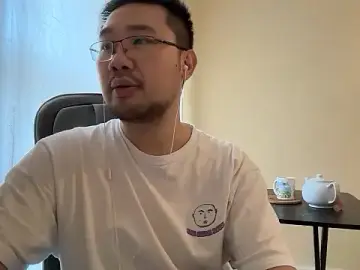 Stripchat Sex Cam of jasonryu2025