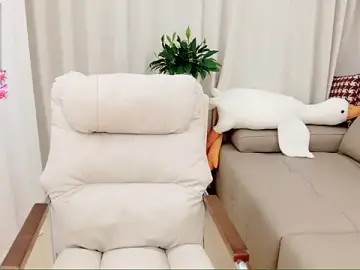 Stripchat Live Sex Cam of Cecilia001