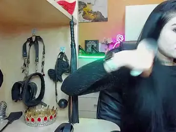 Stripchat Free Porn Cam of KristiTopxx