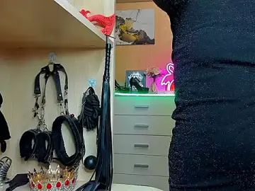 Stripchat Watch Live Sex Cams of KristiTopxx