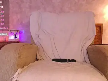 Stripchat Watch Live Sex Cams of KarlaLuar_