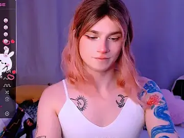 Stripchat Nude Webcam of Alice_Hells