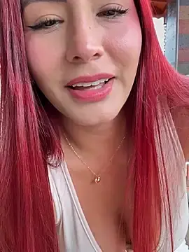 Stripchat Adult Video Chat of LINDA_PATTY94