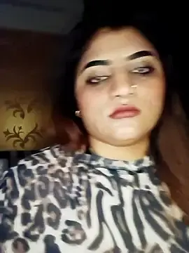 Stripchat Sex Cam of Sanaya_Gil