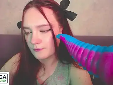 Stripchat Free Porn Cam of Alyssa___Scarlet