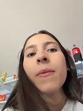 Stripchat Live Sex of LittleDoll___
