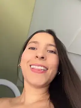 Stripchat Free Live Porn of LittleDoll___