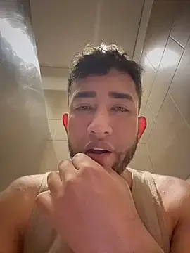 Stripchat Best live sex cam show of liam_bronw