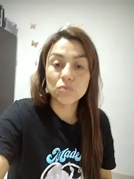 Stripchat Sex Chat of vanessa-titisM