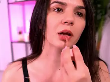 Stripchat Nude Webcam of AdelleVixen