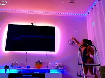 Stripchat Sex Cam of BriannaBrave