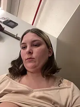 Stripchat Live Sex Cam of KateBurlesk