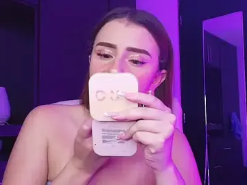 Stripchat Sex Cam of TinaJonnes_