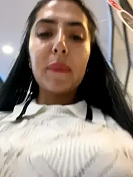 Stripchat Live Sex Cam of oh_nina