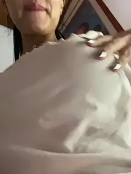 Stripchat Best live sex cam show of oh_nina