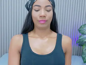 Stripchat Adult Webcam of paula__cruzz