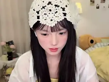 Stripchat Sex Cam of Momo-xx