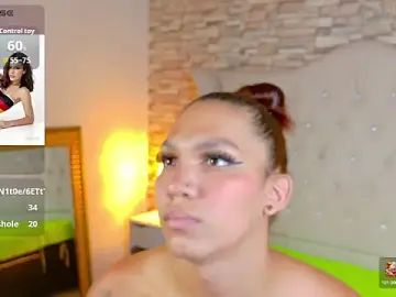 Stripchat Free Porn Cam of Sara-Smith-